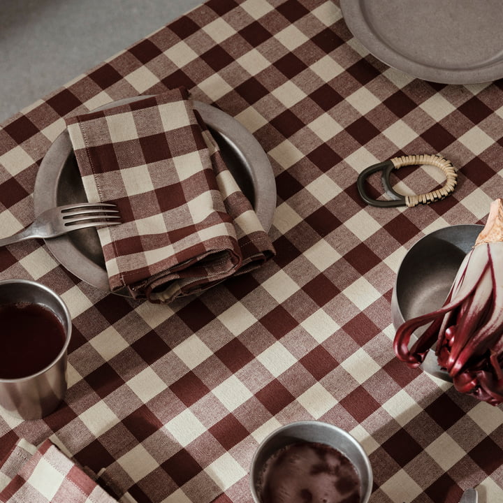 Bothy Check servietter og tumlede tallerkener, rustfrit stål fra ferm Living