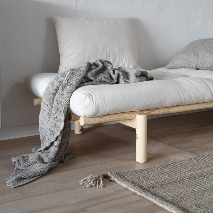 Pace Daybed, naturfyr / natur af Karup Design