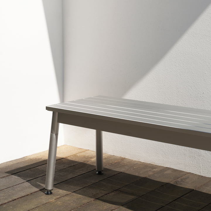 Ex havebænk, 173 x 42 cm, aluminium fra Normann Copenhagen