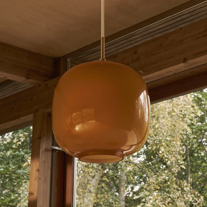 Louis Poulsen - VL45 Radiohus pendel, messing / blank rav
