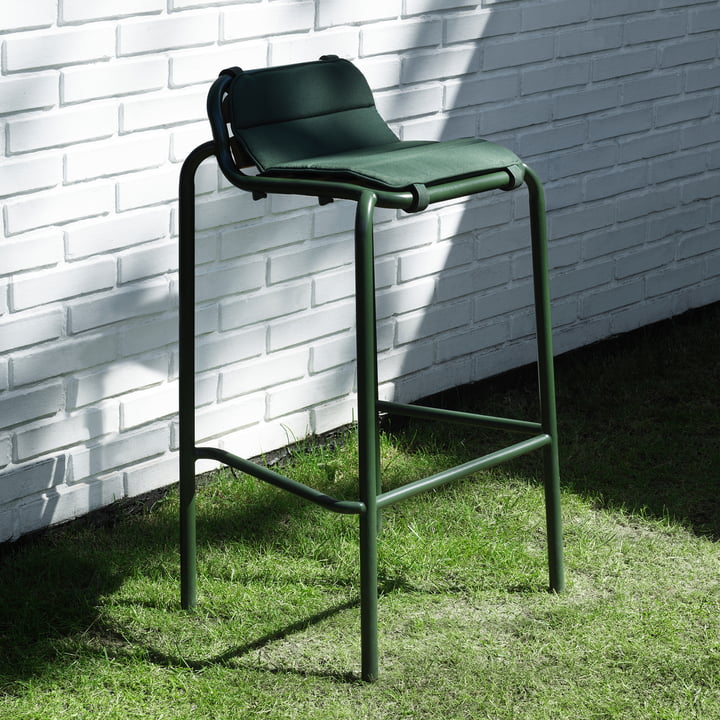 Normann Copenhagen - Vig barstol, H 75 cm, sort med sædehynde, mørkegrøn