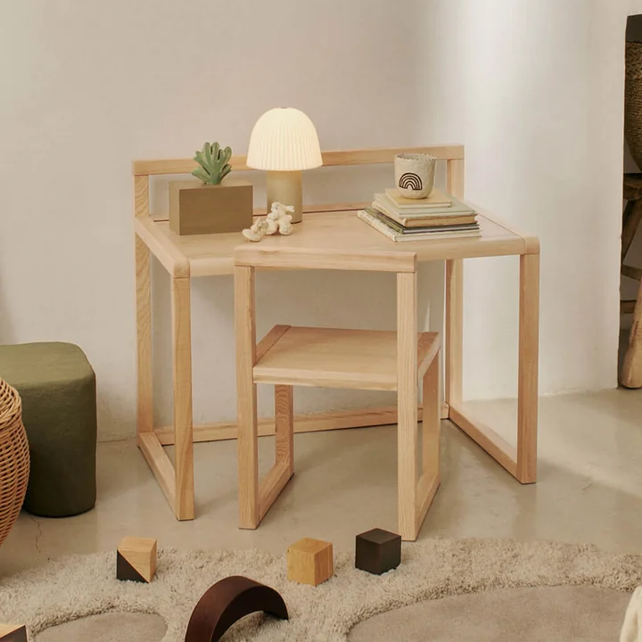 Ferm Living - Little Architect stol, børneskrivebord, naturlig ask og frill LED bordlampe