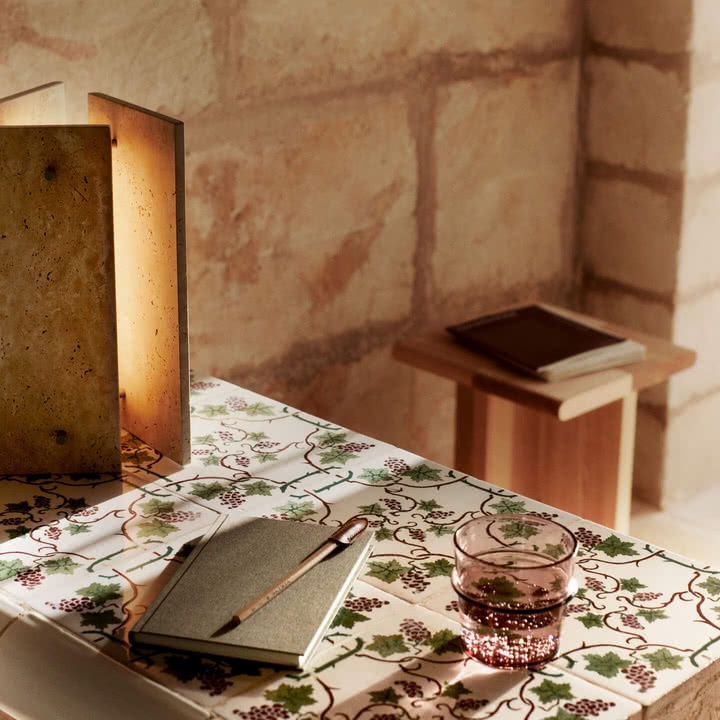 Ferm Living - Oeste LED bordlampe, sand
