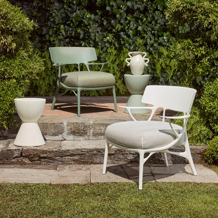 Kartell – AI udendørs loungestol, hvid/hvidbeige (stoftwill)