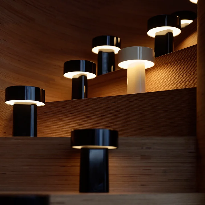 Zone Denmark - Aflange LED-batterilamper