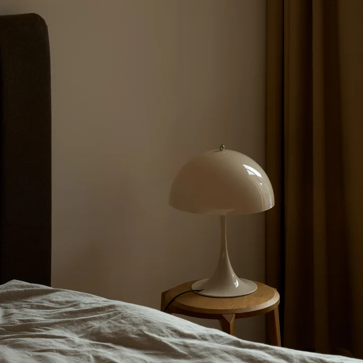 Louis Poulsen - Panthella V2 Bordlampe 320