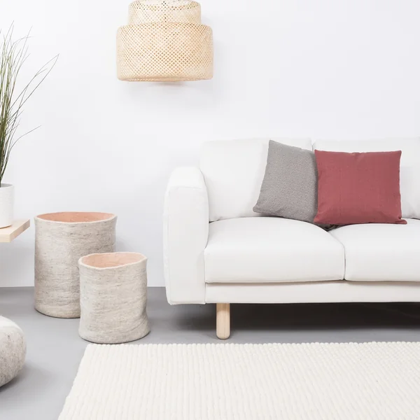 Linéa rektangulært tæppe fra myfelt foran sofaen