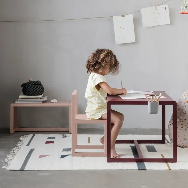 Little Architect stol, bord og bænk fra Ferm Living