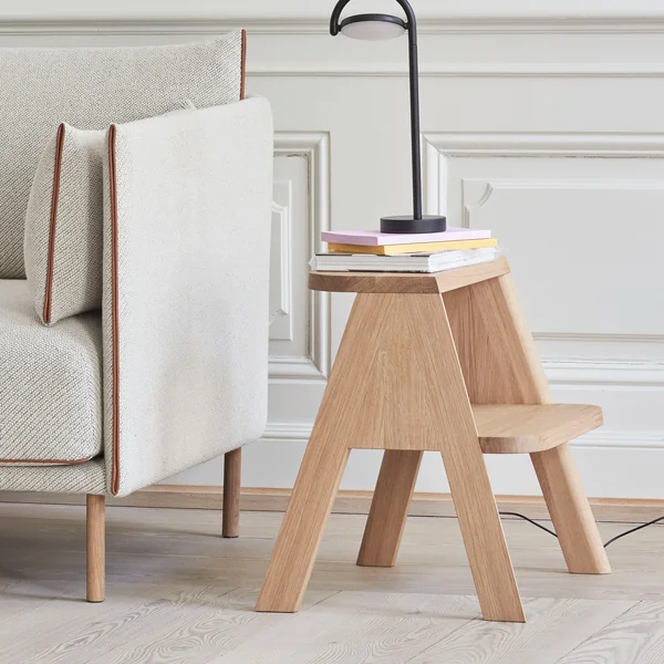 HAY - Butler skammelstigen, eg som sidebord