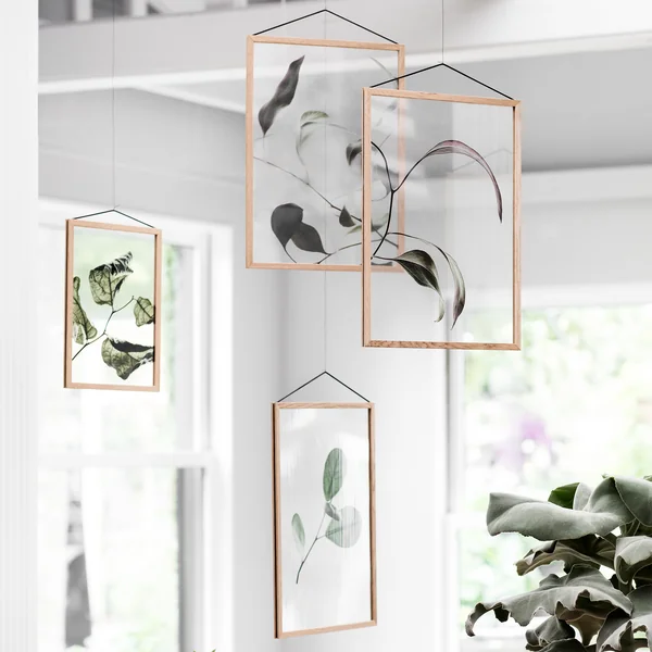 Floating Leaves af Moebe - flydende i rummet