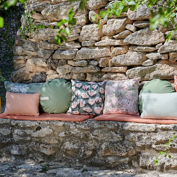 Fermob Sauvage pude ColorMix Mauer serie Ambiente 5